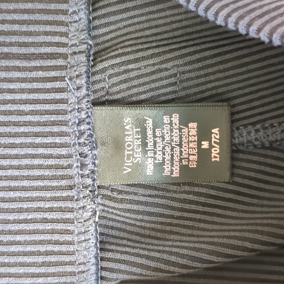 Victoria Secret Lounge Pants - Picture 4 of 5